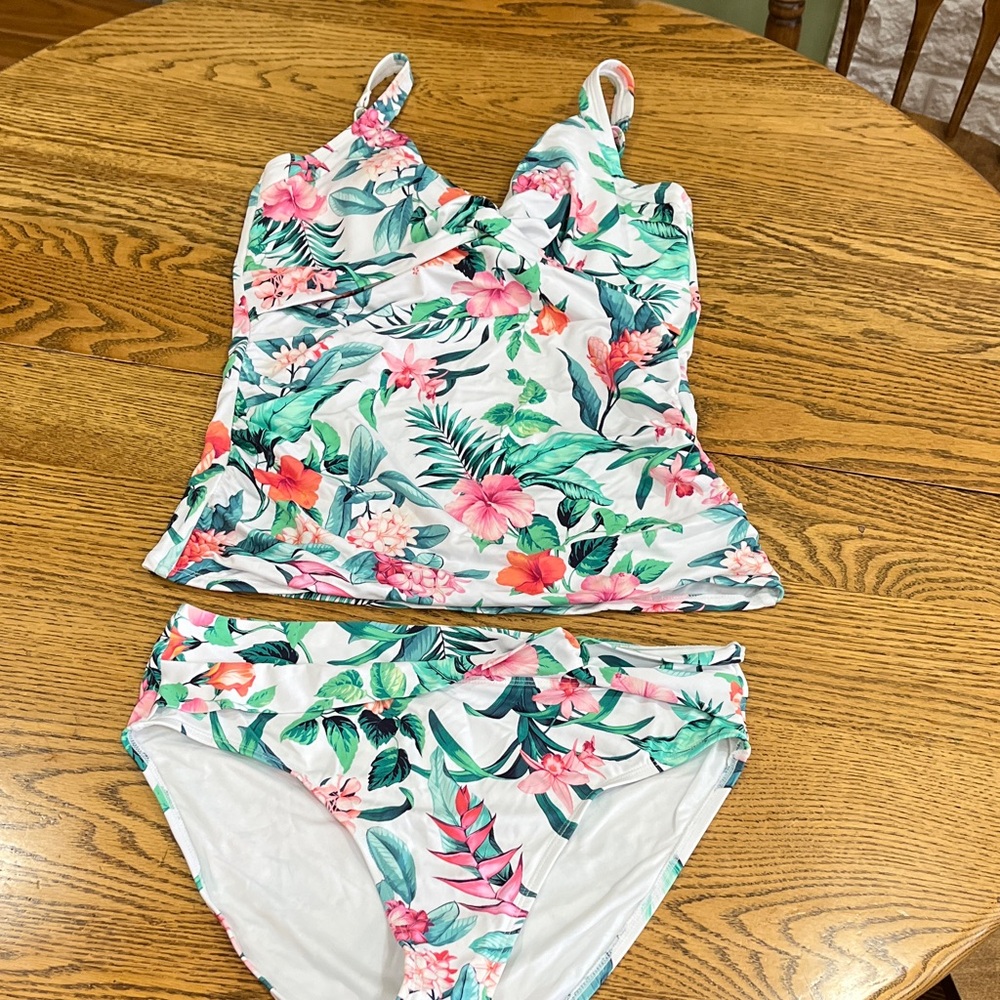 Tommy Bahama White Tankini with Pink & Green Tropical Print NWT